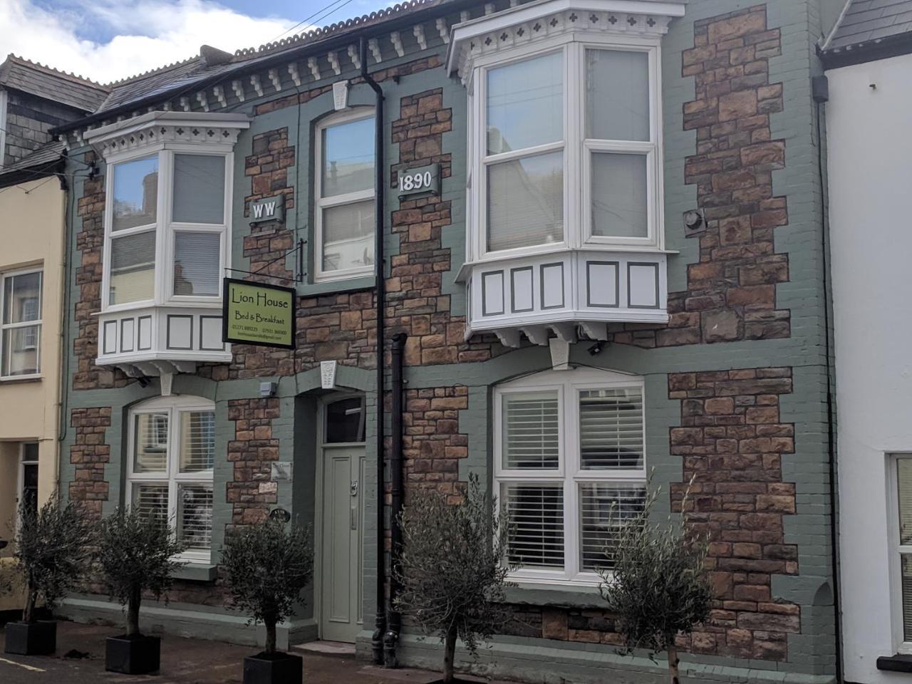 Lion House Bed & Breakfast With Restaurant Combe Martin Exterior foto